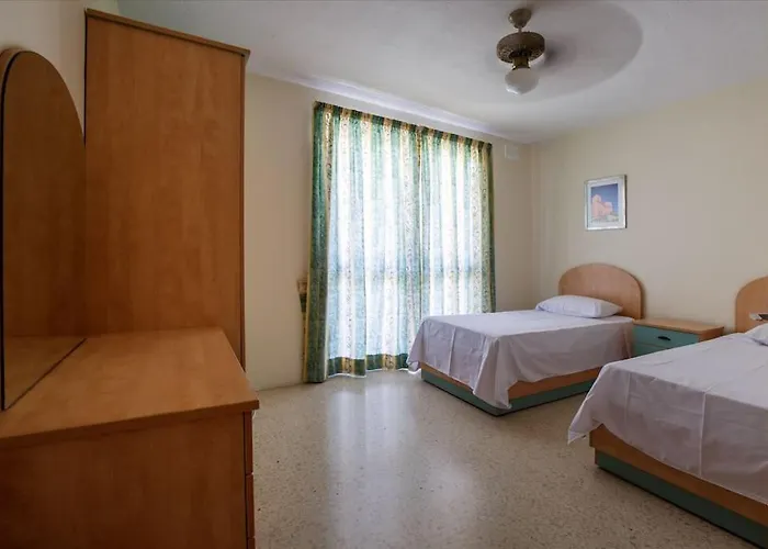 Apartament 3 Bedrm Balluta Bay *